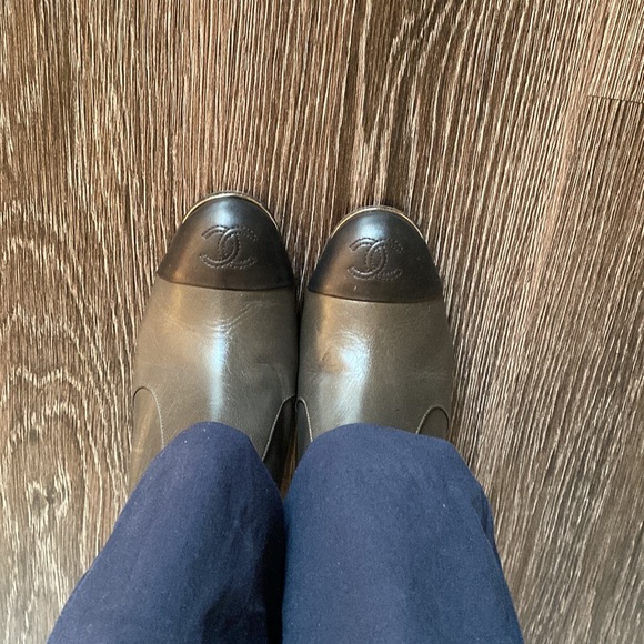 These Authentic Chanel booties are so gorgeous. The gray and black make them 😍 - Picture 9 of 11